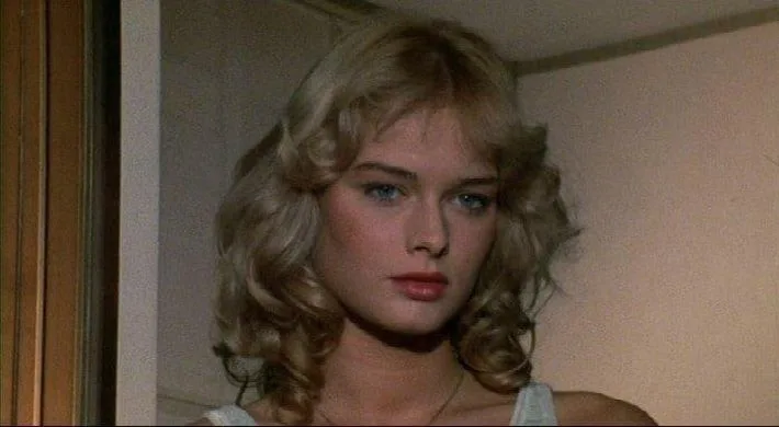 blade dark 1983 still 4