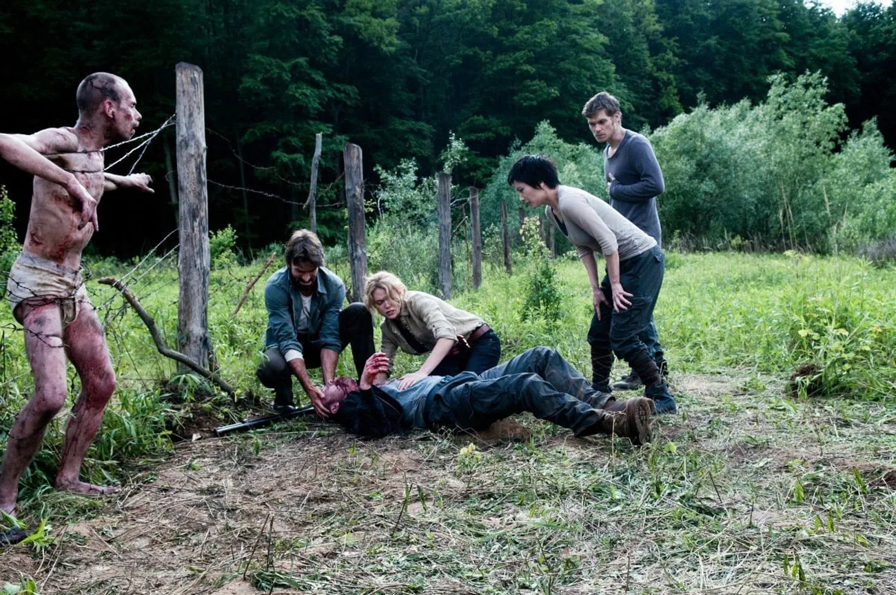open grave 2013 still 2