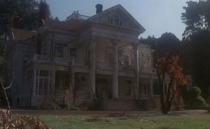 burnt offerings 1976