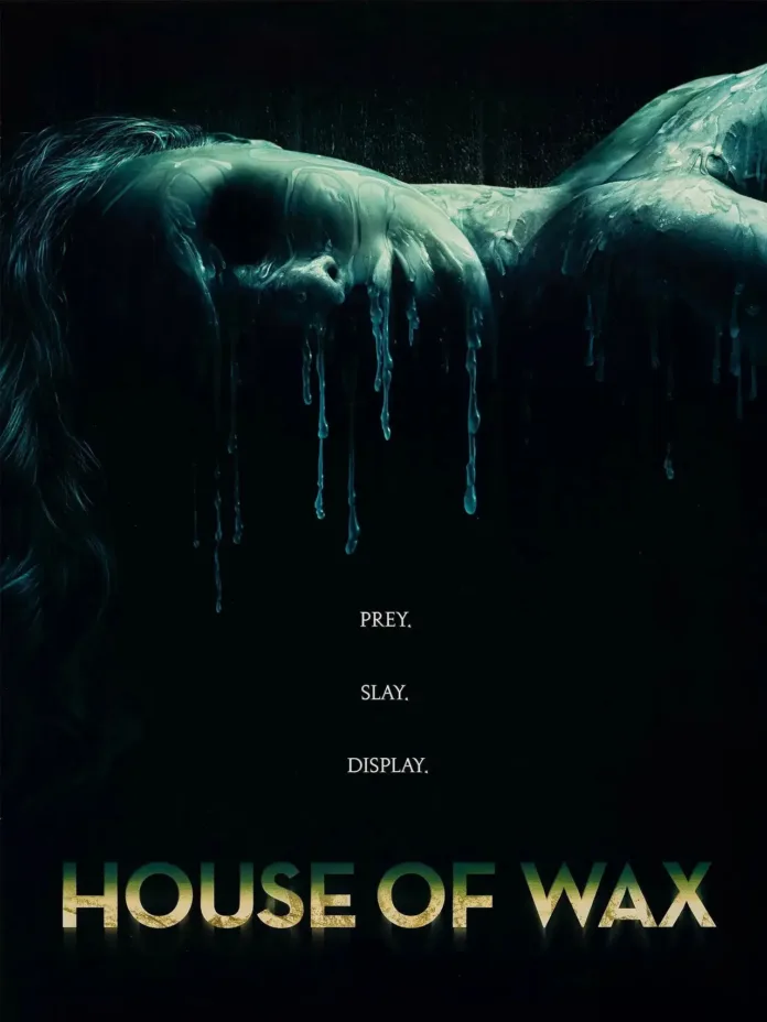 Αφίσα της ταινίας House of Wax, 2005. Γυναικείο πρόσωπο καλυμμένο με λιωμένο κερί σε σκοτεινό φόντο.